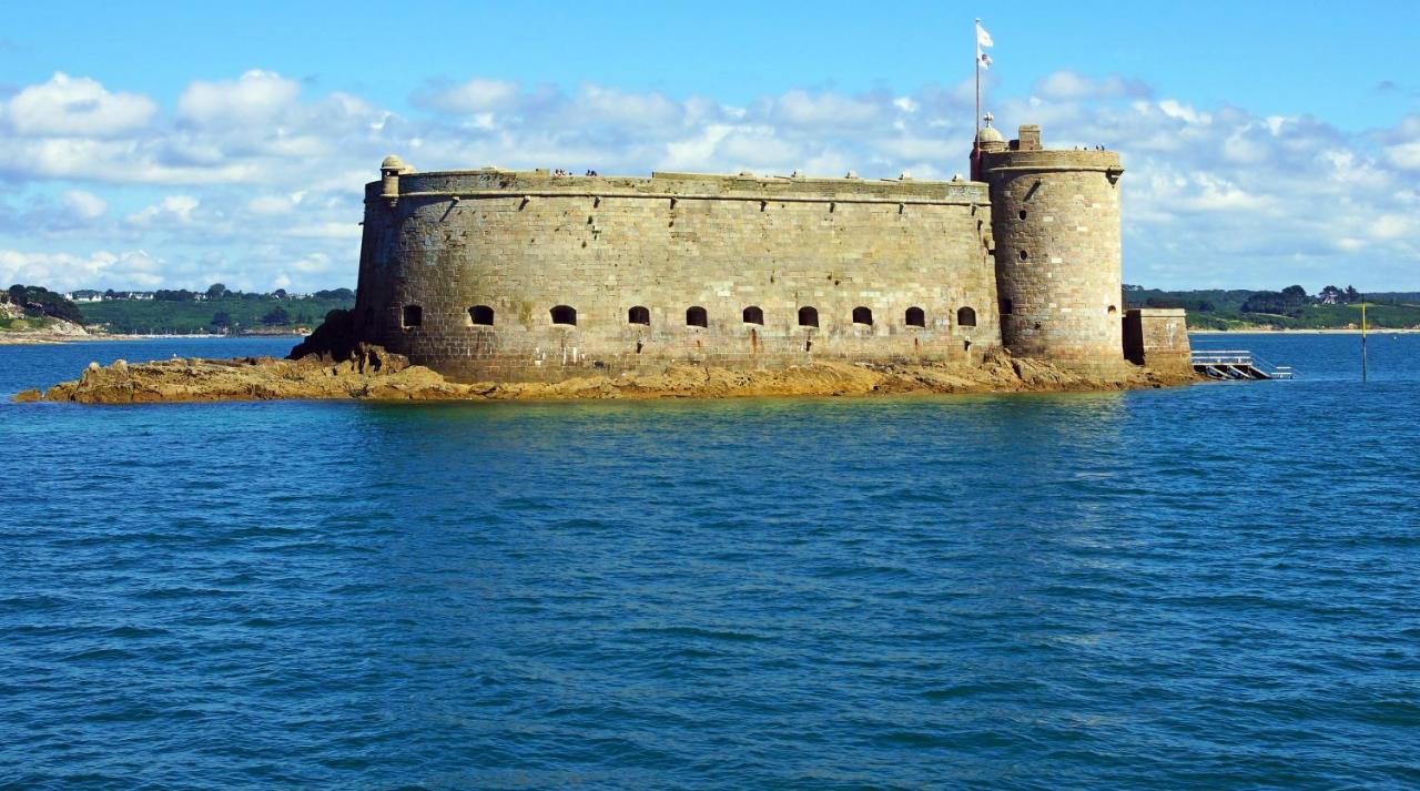 Hôtel De L'Europe Morlaix Extérieur photo